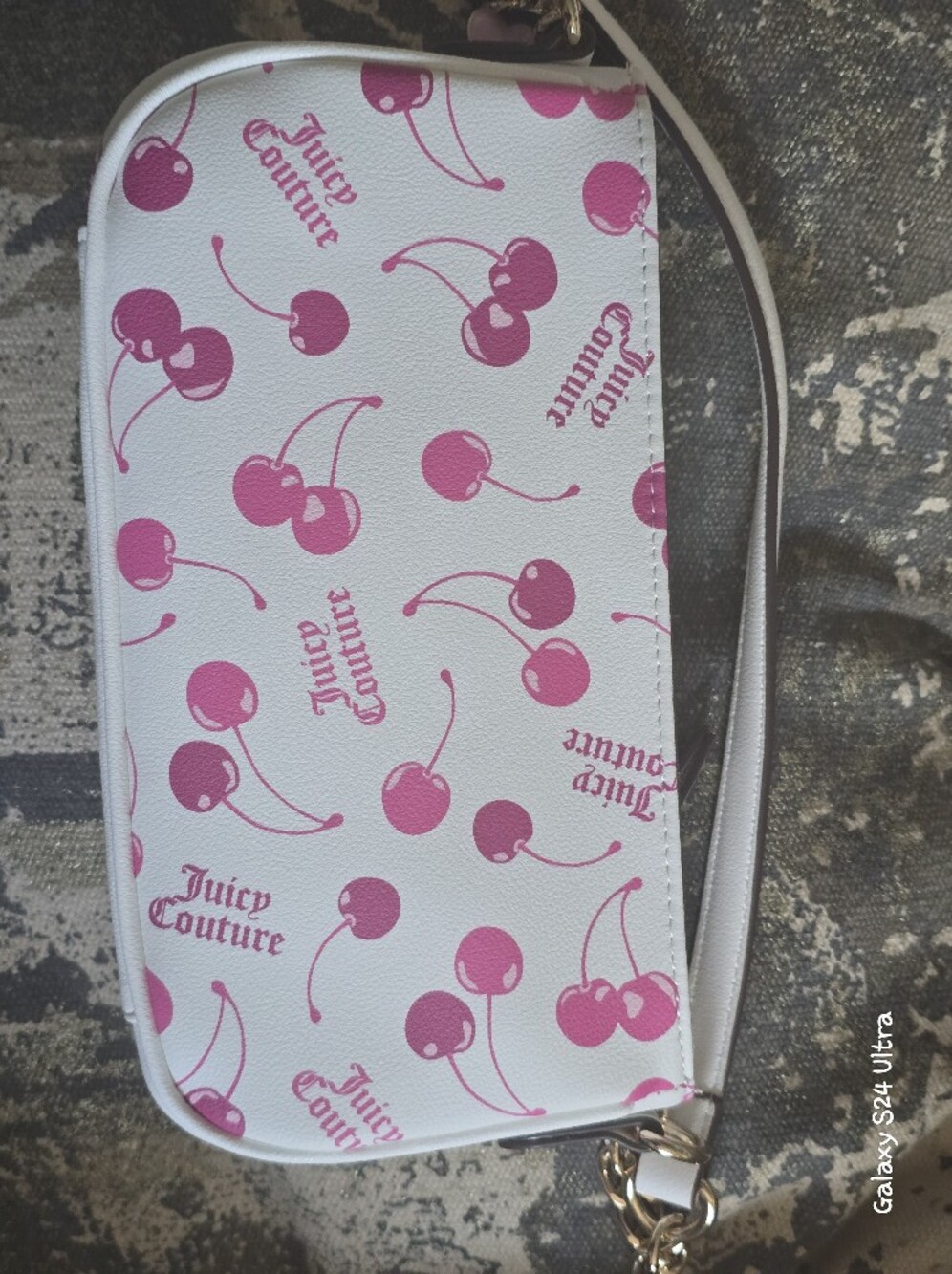 Juicy Couture Cherry on Top Shoulder Bag NWT - Picture 6 of 7